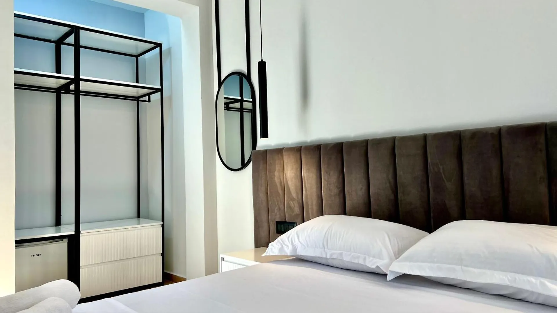 Bariu & Sons Apartment Sarande