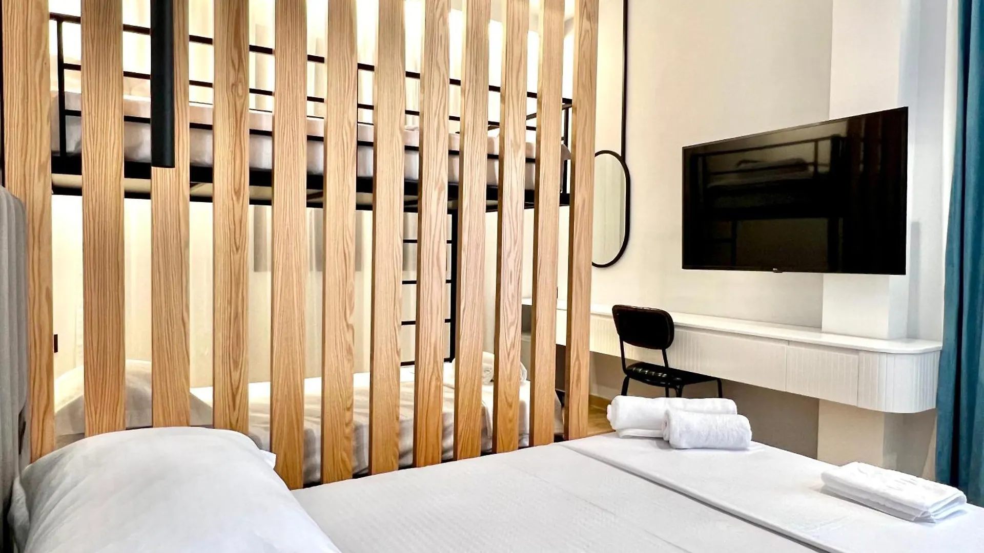 Bariu & Sons Apartment Sarande Albania
